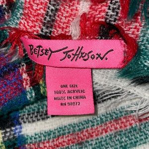 Betsey Johnson Plaid Blanket Scarf 🧣